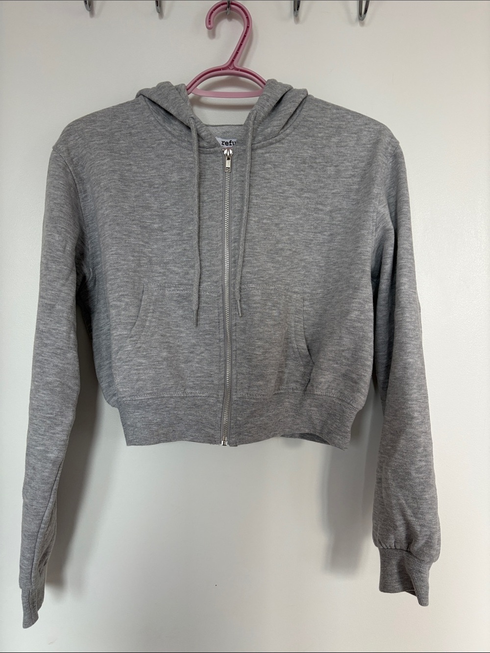 refuge Light Heather Gray Athletic cropped zip up hoodie